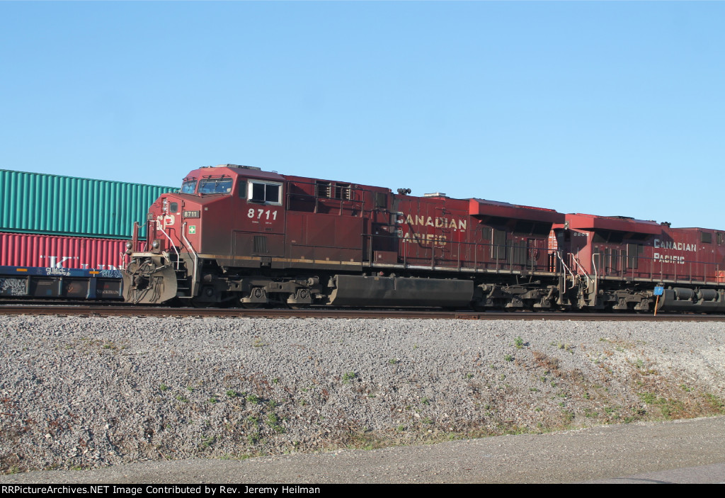 CP 8711 (1)